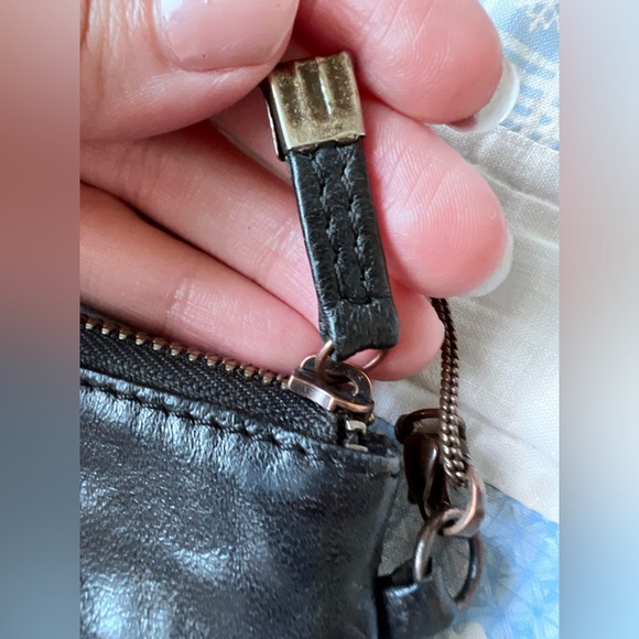 Silence & Noise Urban Outfitters Black Leather Suede Mini Crossbody Bag - Picture 3 of 14